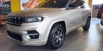 Roba Grupo Armado Camioneta A La Ex Diputada Brenda Fraga, En Uruapan