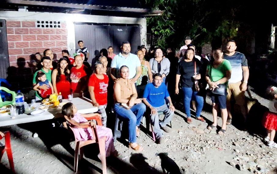 Tras La Celebración Patria, Síndico Francisco Aguilar Comparte Pozole Y Ratifica Su Cercanía Con La Comunidad De Tarepe