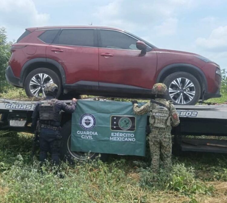 Guardia Civil Y Defensa Asegura Vehículo Con Reporte De Robo En Apatzingán 21 Guardia Civil Y Defensa Asegura Vehículo Con Reporte De Robo En Apatzingán