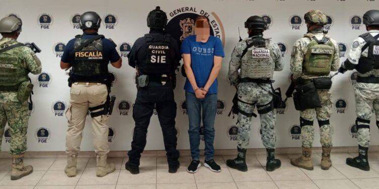 Su celular, hunde al secretario de Jiquilpan; La sombra del “Ejército Purépecha”