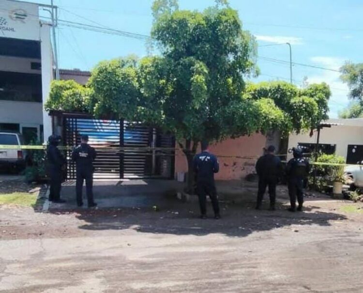 Familiares De Desaparecidos En Peribán Bloquean Carreteras; Exigen Respuestas De Autoridades