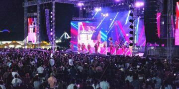 ¡Éxito Total! Banda El Recodo Hizo Cantar &Amp; Bailar A Más De 18 Mil En Apatzingán Y Disparó La Economía En Una Noche Histórica 25 ¡Éxito Total! Banda El Recodo Hizo Cantar & Bailar A Más De 18 Mil En Apatzingán Y Disparó La Economía En Una Noche Histórica