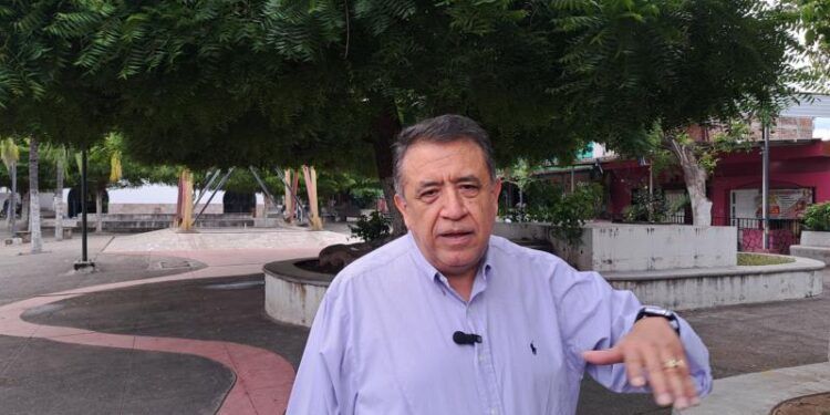 Comando Armado Ataca La Presidencia Municipal De Zinapécuaro Y Lanza Explosivos Desde Drones