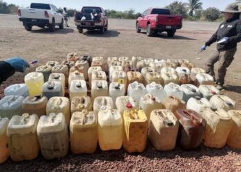 Fgr Incauta Más De 25 Mil Litros De Huachicol En Autopista Siglo Xxi En El Municipio De Múgica 23 Iem Aprueba Presupuesto Para 2026 Y Destina Más De $310 Millones A Partidos Políticos