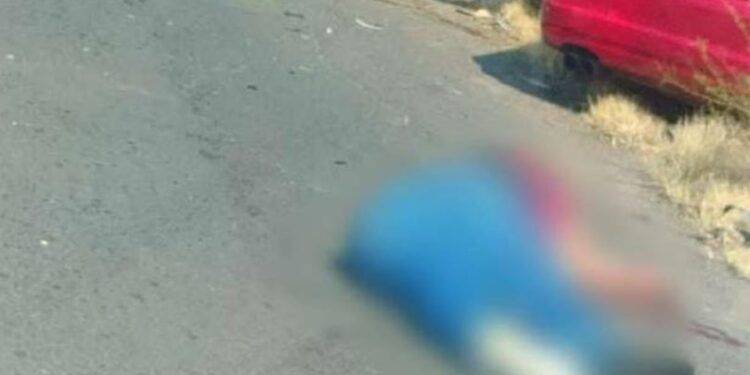 Accidente en la Carretera Nueva Italia - Lombardía Deja a Joven Mujer Herida 1 Accidente en la Carretera mujer herida - El día de Michoacán