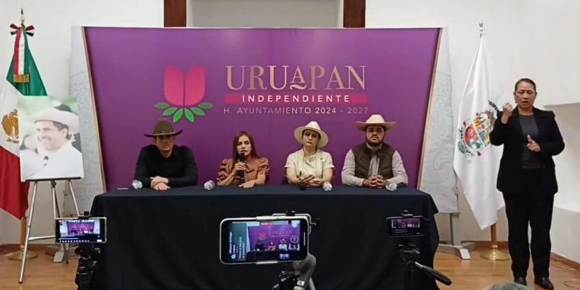 Alcaldesa Grecia Quiroz Llama A No Dejarse Engañar, El Movimiento Del Sombrero Tiene Una Sola Línea Y Es En Uruapan 19 Alcaldesa Grecia Quiroz Llama A No Dejarse Engañar, El Movimiento Del Sombrero Tiene Una Sola Línea Y Es En Uruapan