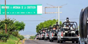Fuerzas Estatales Y Federales Aseguran Ametralladora Y 11 Fusiles En Huetamo: Ssp