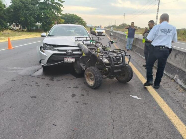 Dos Menores Resultan Heridos Tras Choque Por Alcance En Carretera De Apatzingán 21 Iem Aprueba Presupuesto Para 2026 Y Destina Más De $310 Millones A Partidos Políticos