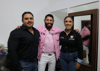 Fanny Arreola Cierra La Expo Feria Octubrina Junto A Pancho Barraza