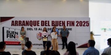 Fge Realiza Diligencias En El Lugar Donde Fue Ultimado El Alcalde Carlos Manzo