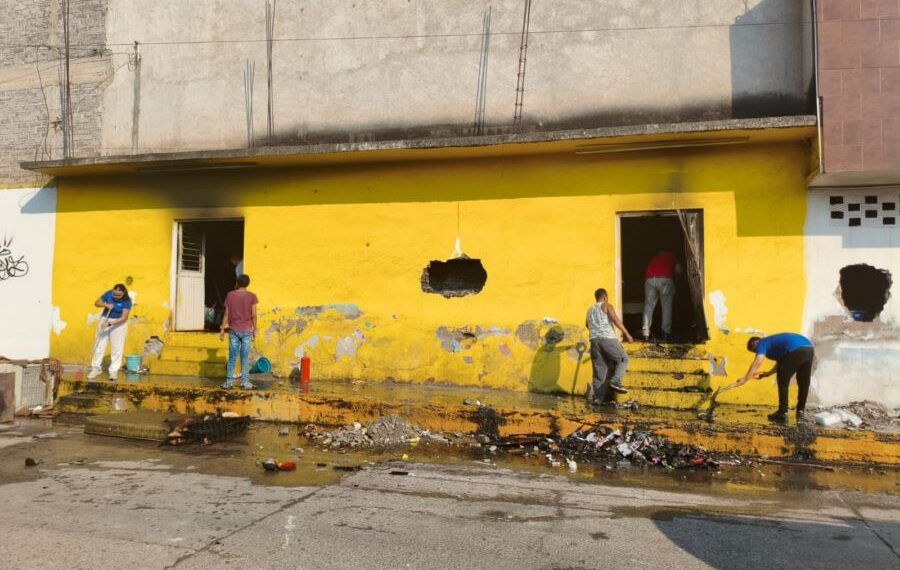 Irresponsabilidad Con Pirotecnia Desata Incendio En Apatzingán; Exige Sociedad Mayor Conciencia