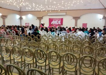 Intentan Formar Partido Político En Apatzingán Entre Desorganización, Filtros De Control Y Desorganización