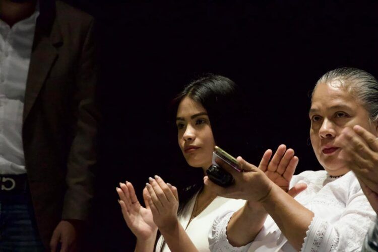 Becas Para 892 Mil Estudiantes Michoacanos En 2026: Paola Castañeda 22 Becas Para 892 Mil Estudiantes Michoacanos En 2026: Paola Castañeda