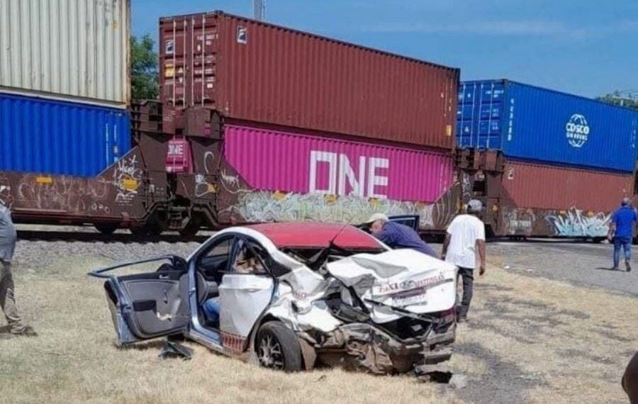 Taxista Se Juega El &Quot;Todas O Nadas&Quot; Contra Un Tren En Carretera Lombardía-Nueva Italia... Y Pierde