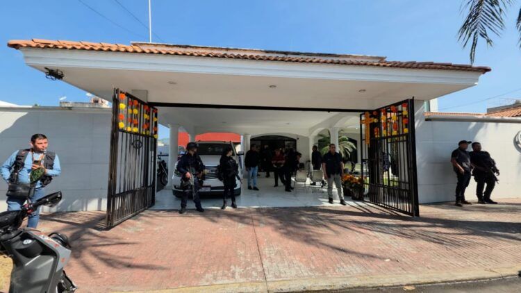 Con Carlos Manzo, Suman Siete Alcaldes Asesinados Y Uno Desaparecido En El Gobierno De Ramírez Bedolla 22 Con Más Dudas Que Respuestas, Gobierno De México Investiga El Asesinato Del Alcalde De Uruapan