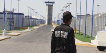 Vinculan A Proceso A Trabajadora De Cefereso Por Intentar Ingresar Teléfono Celular Vinculado A Extorsión