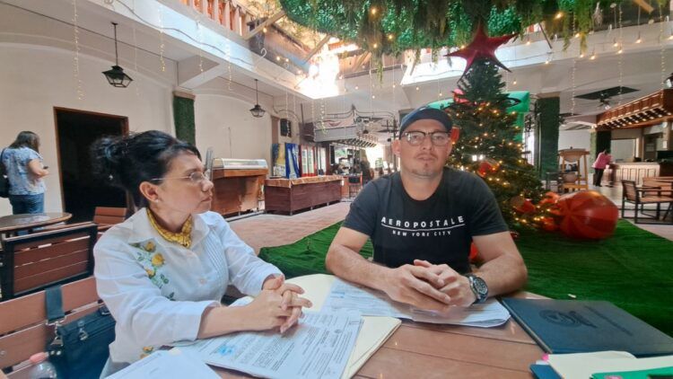 Representantes Del Sindicato De Empleados Al Servicio Del Municipio De Apatzingán Exigen Diálogo Y Pago De Adeudos 20 Va Morón Por Ley Para Proteger La Salud Mental Laboral