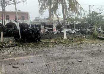 Explosión De Coche-Bomba En Coahuayana Deja 5 Muertos Y Caos, Mientras El Gobernador Bedolla Se Encontraba En Evento Político En La Cdmx