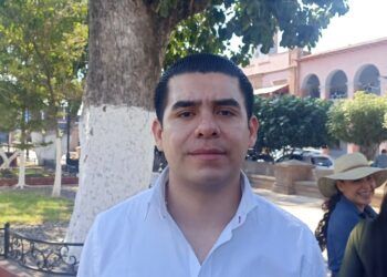 Regidor Hugo Molina Destina Su Sueldo Y Aguinaldo A Cenas Navideñas Y Campaña Contra Disparos Al Aire