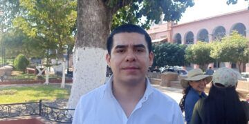 Regidor Hugo Molina Destina Su Sueldo Y Aguinaldo A Cenas Navideñas Y Campaña Contra Disparos Al Aire