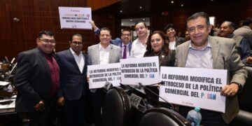 Defender Nuestra Industria Y Garantizar La Salud De Los Mexicanos Es La Prioridad: Cruz Lucatero 13 Defender Nuestra Industria Y Garantizar La Salud De Los Mexicanos Es La Prioridad: Cruz Lucatero