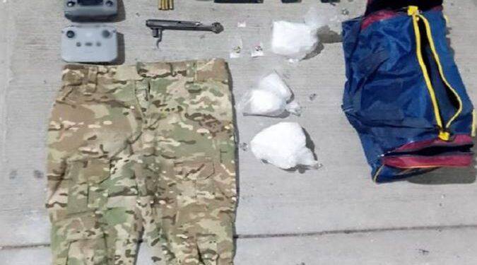 Gobierno vigilará a policías durante su actuar con más de 800 cámaras de solapa