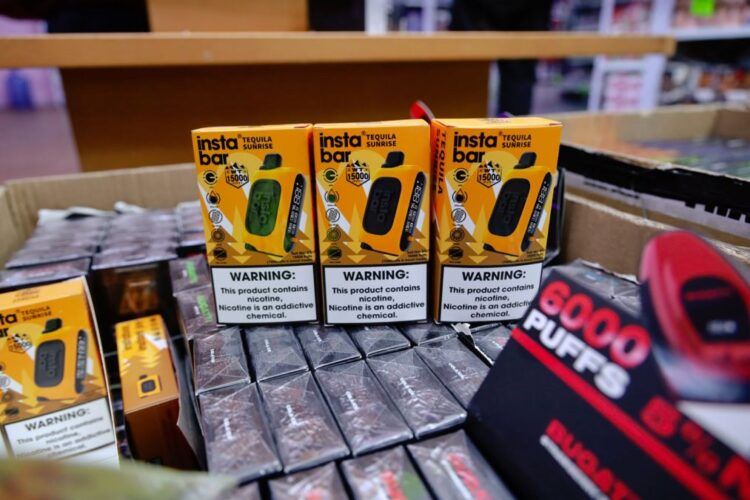 Ssm Asegura 400 Vapeadores Comercializados En Pátzcuaro 22 Atacan Patrulla De Municipales En Tingüindín