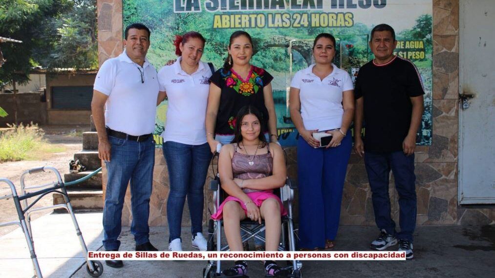 Muere jinete al ser pisoteado por un toro en un jaripeo de Tarímbaro