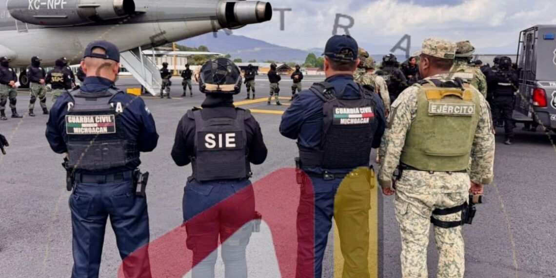 Traslado Aereo De 25 Reos De Alta Peligrosidad Desde Penal De Uruapan A Un Cefereso 1