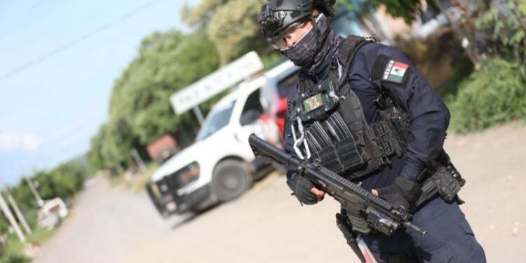 mas de mil armas cartuchos y cargadores Plan Michoacan - El día de Michoacán