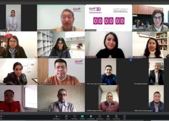 Asegura Fge Armas, Narcóticos, Vehículos Y Detiene A Un Supuesto Elemento De Seguridad Pública En Jungapeo