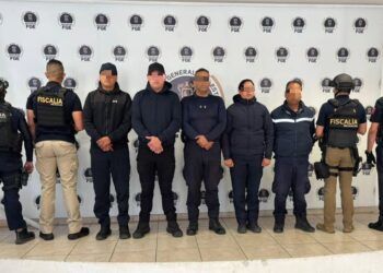 Policías De La Ssp Detenidos Por La Policía De Morelia Por Extorsión
