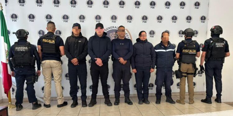 Policías De La Ssp Detenidos Por La Policía De Morelia Por Extorsión