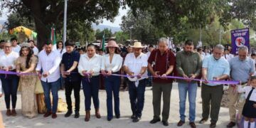 Asegura Fge Armas, Narcóticos, Vehículos Y Detiene A Un Supuesto Elemento De Seguridad Pública En Jungapeo