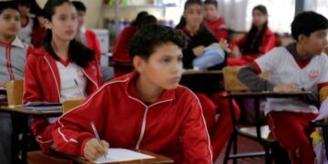 Más De 900 Mil Estudiantes De Educación Básica Reinician Clases Este Lunes 4 En Michoacán 1.3 Millones De Mexicanas Y Mexicanos Reciben Las Pensiones Y Programas De Bienestar: Ariadna Montiel