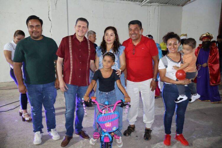 Irma Moreno Encabeza Los Festejos Con Tono Medina Como Invitado Especial La Ruana - El Día De Michoacán