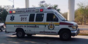 ¡Primer Pelea De Año Nuevo En Gasolinera Termina Con «Golpe De Gracia» Y Viaje Express Al Hospital!