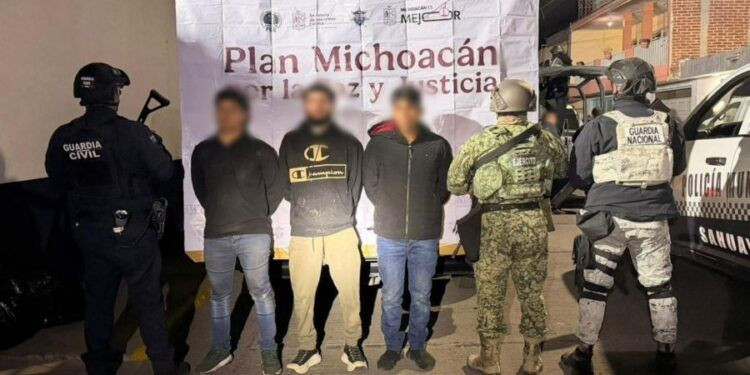 Balacera contra banco del bienestar a escasos metros de la policía en Tarímbaro