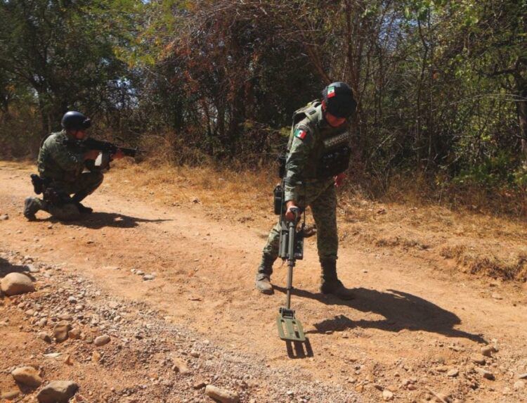 Explosion De Artefacto Improvisado En Apatzingan Y Deja A Tres Militares Heridos - El Día De Michoacán