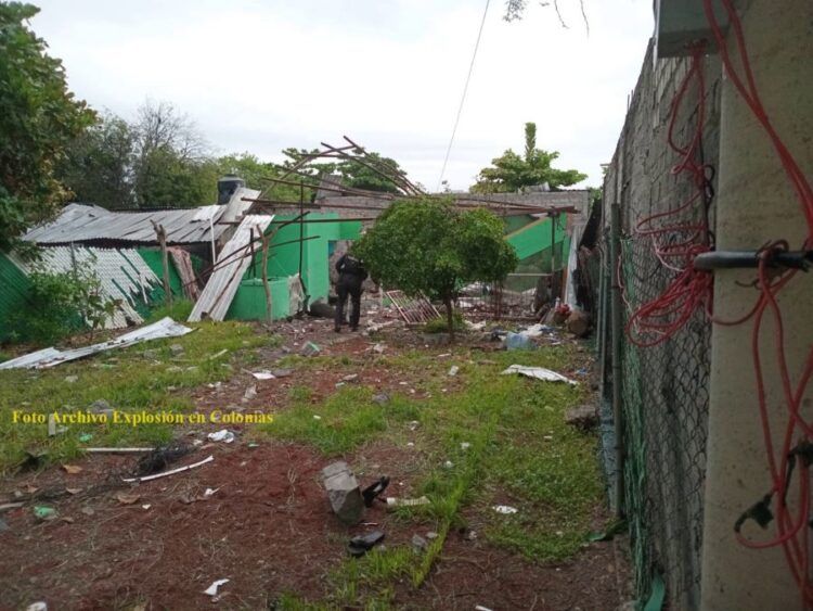 Explota Casa En Division Del Norte Foto De Archivo - El Día De Michoacán