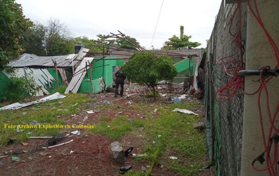 Explota Casa En Division Del Norte Foto De Archivo - El Día De Michoacán