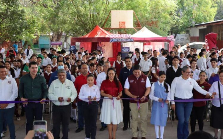 Expo Preparate Apatzingan - El Día De Michoacán
