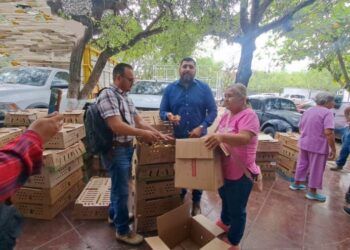 ¡Plumas, Corazón Y Solidaridad! Francisco Aguilar Y Su Equipo Entregan 2,400 Pollitas Ponedoras Para Reactivar La Economía Rural