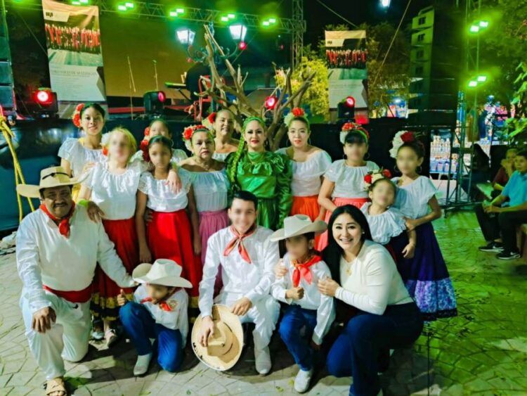 Impulsan La Cultura Y La Fe En Las Fiestas Patronales De Santiago Acahuato - El Día De Michoacán