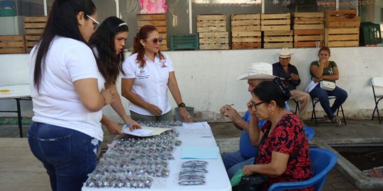 Caen Tres Con Kilo Y Medio De Hierba Verde Y Dosis De Cristal En Jacona