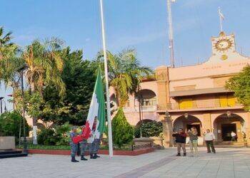 ¡Impulso Sin Precedentes En Apatzingán! Síndico Francisco Aguilar Encabezará Entrega Masiva De Tinacos A Precio De Remate