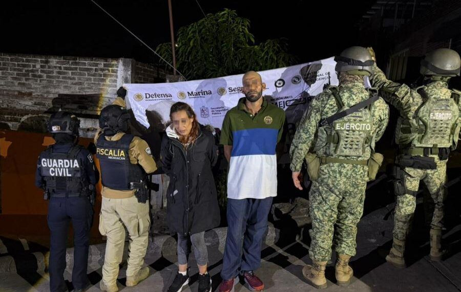 Fiscalía Ejecuta Cateo En Uruapan Con Apoyo De Ssp Y Defensa; Aseguran Droga Y Detienen A Dos Personas 19 Aseguran Droga Y Detienen A Dos Personas - El Día De Michoacán
