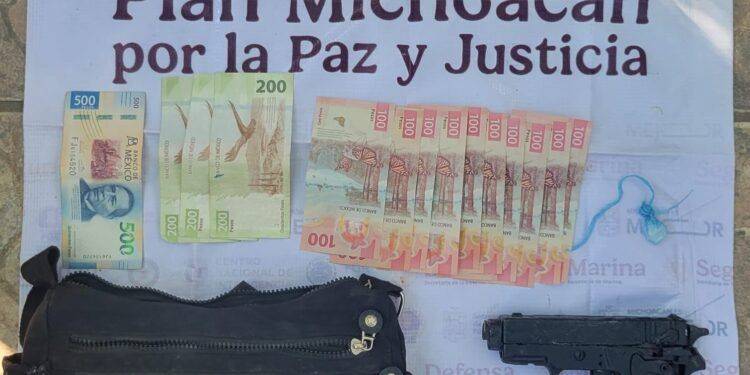Tres policías heridos y dos sicarios abatidos dejan fuego cruzado en Epitacio Huerta