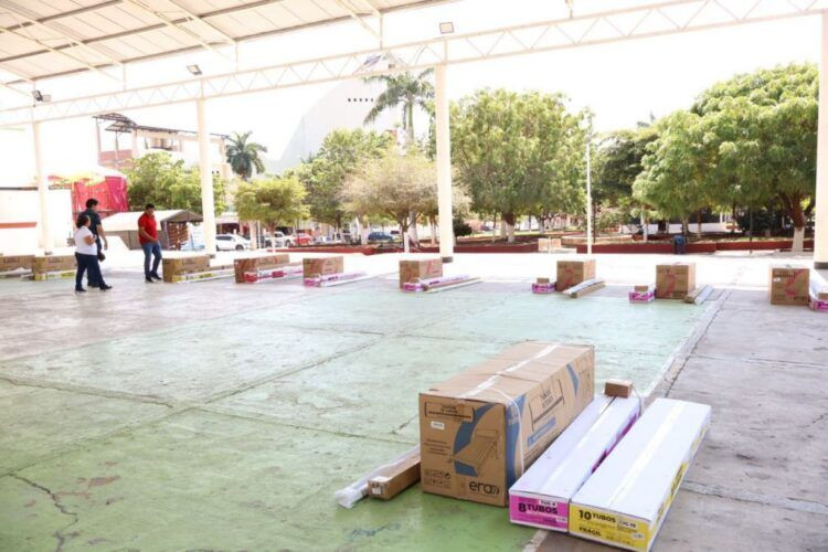 Tinacos Y Calentadores 1 - El Día De Michoacán