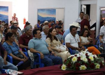 ¡Escándalo En Michoacán! Padre Goyo Humilla A Bedolla: «Primero Los Nuestros, No Cuba; Muestre Humanismo Con Los Que Sus Amigos De La Maña Desplazaron»